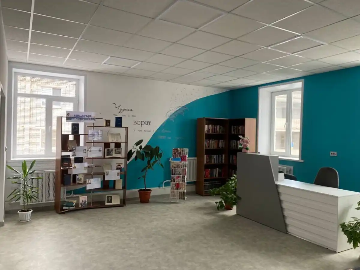 На ремонт библиотеки направили 10 млн рублей.