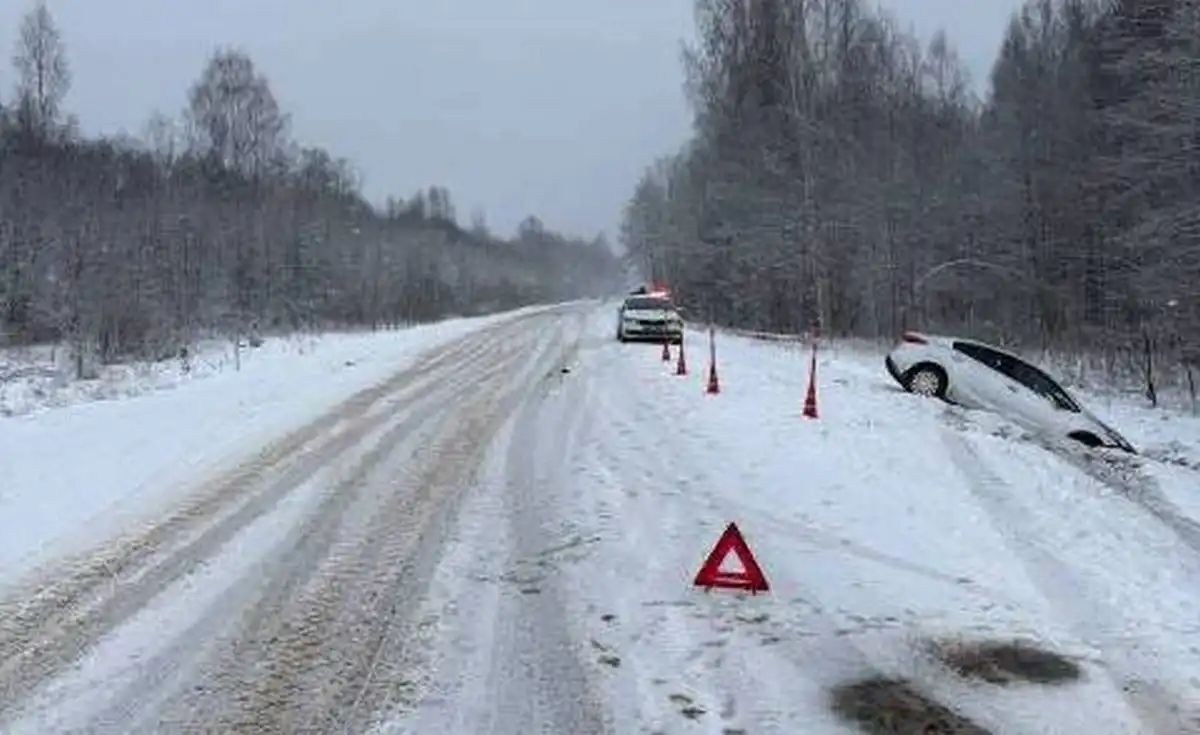 В трёх ДТП пострадали двое мужчин и одна женщина.
