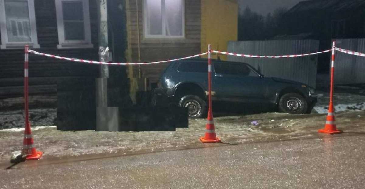 В результате ДТП водитель «ВАЗа» скончался на месте происшествия до прибытия бригады скорой медицинской помощи.