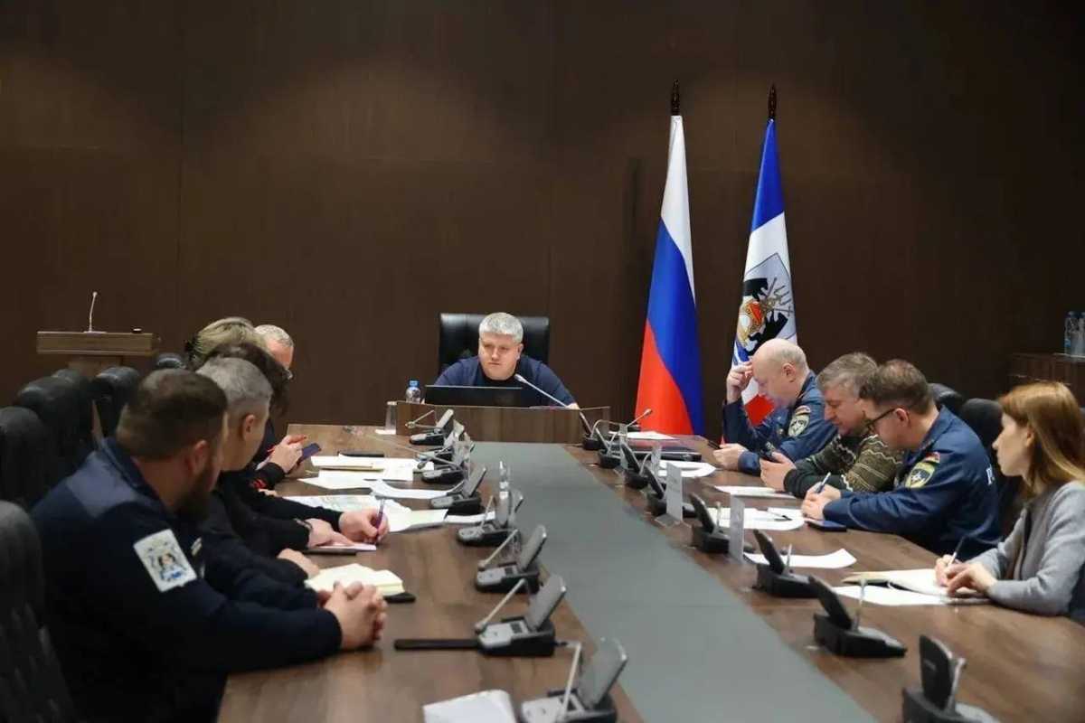 Еще 1800 новгородцев получили свет вечером 1 января