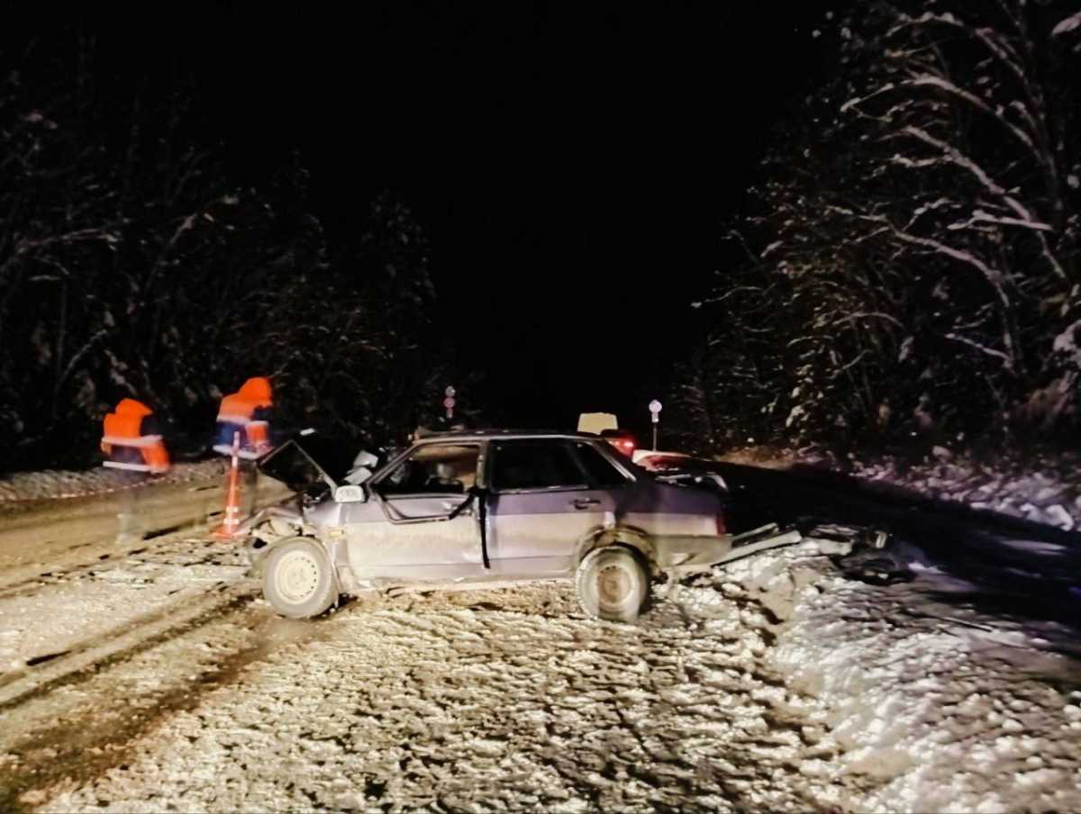 В Окуловском округе на трассе А-122 произошло смертельное ДТП