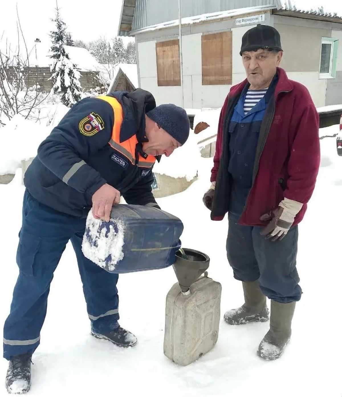 Жители получили необходимую помощь в условиях перебоев с электроснабжением.