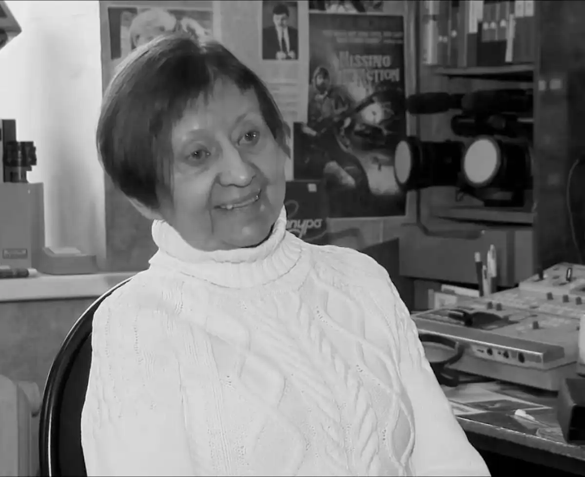 Светлана Яковенко была автором программы «Гвоздь» на «Новгородском телевидении».