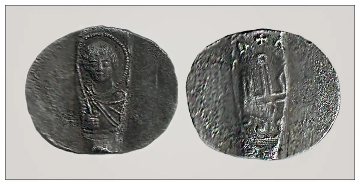 Находка представляет собой одну из древнейших русских печатей.