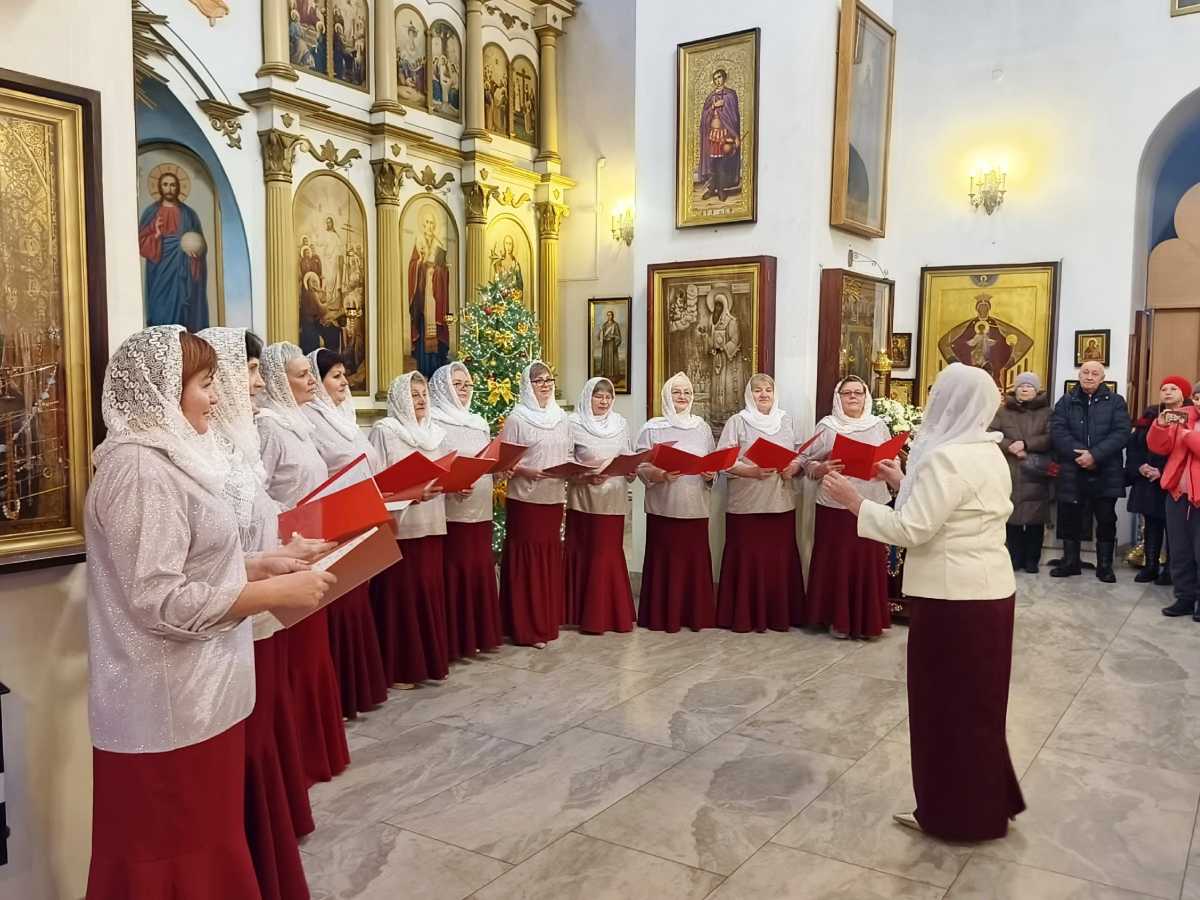 В Старой Руссе прошел традиционный межмуниципальный Рождественский фестиваль духовной музыки