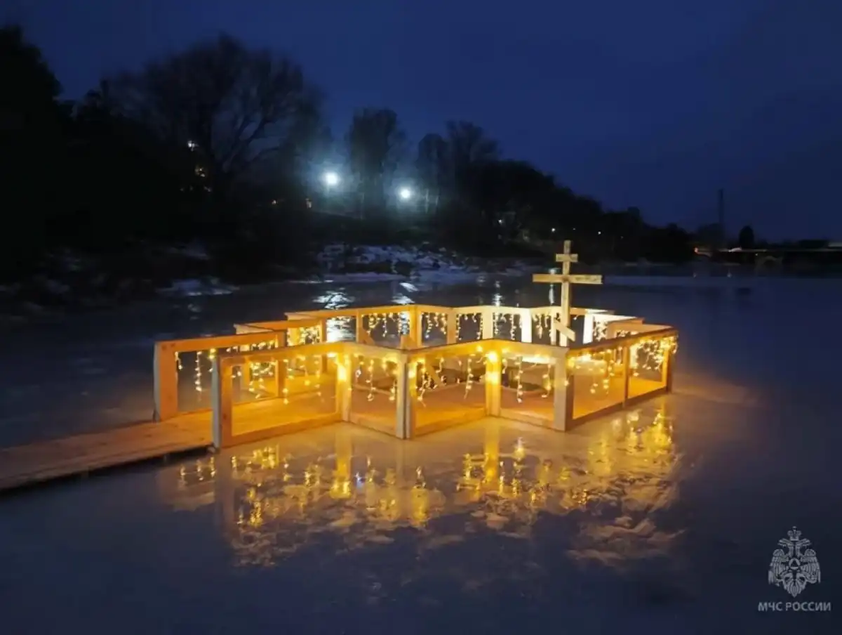 В МЧС призвали жителей области участвовать в купаниях только в специально оборудованных местах.