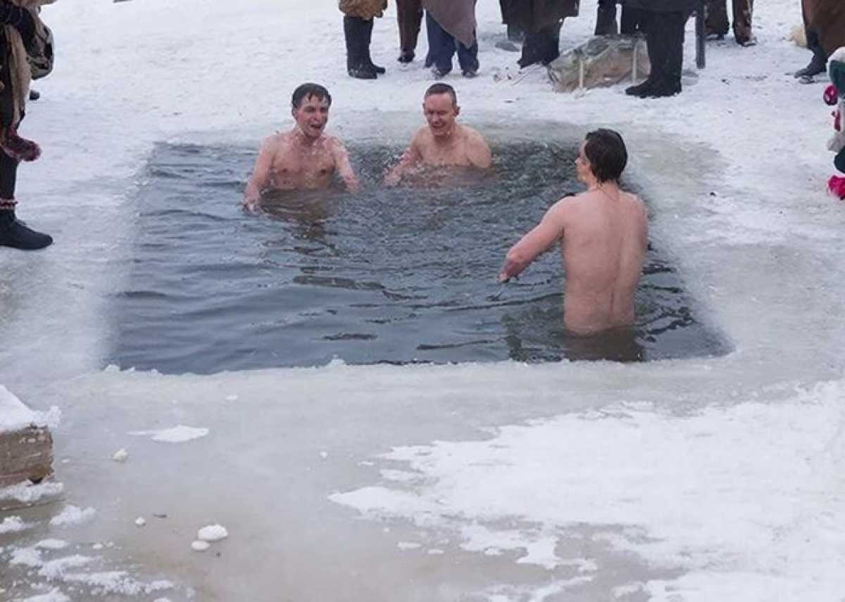 Врач-терапевт из Великого Новгорода Руслан Кузнечевский дал рекомендации по крещенскому купанию