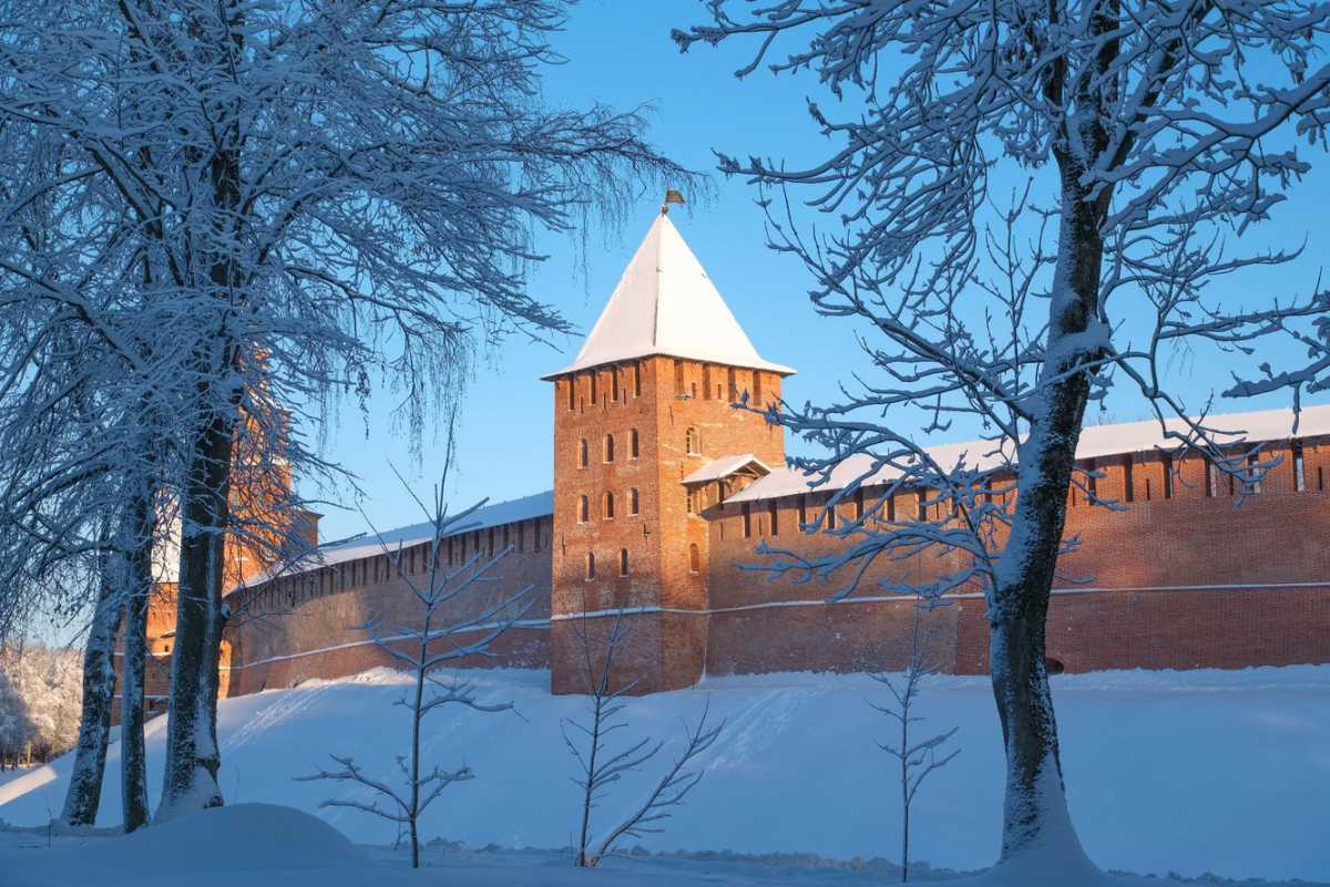 Ночью 22 января местами в регионе возможен небольшой снег, но день в основном пройдёт без осадков.