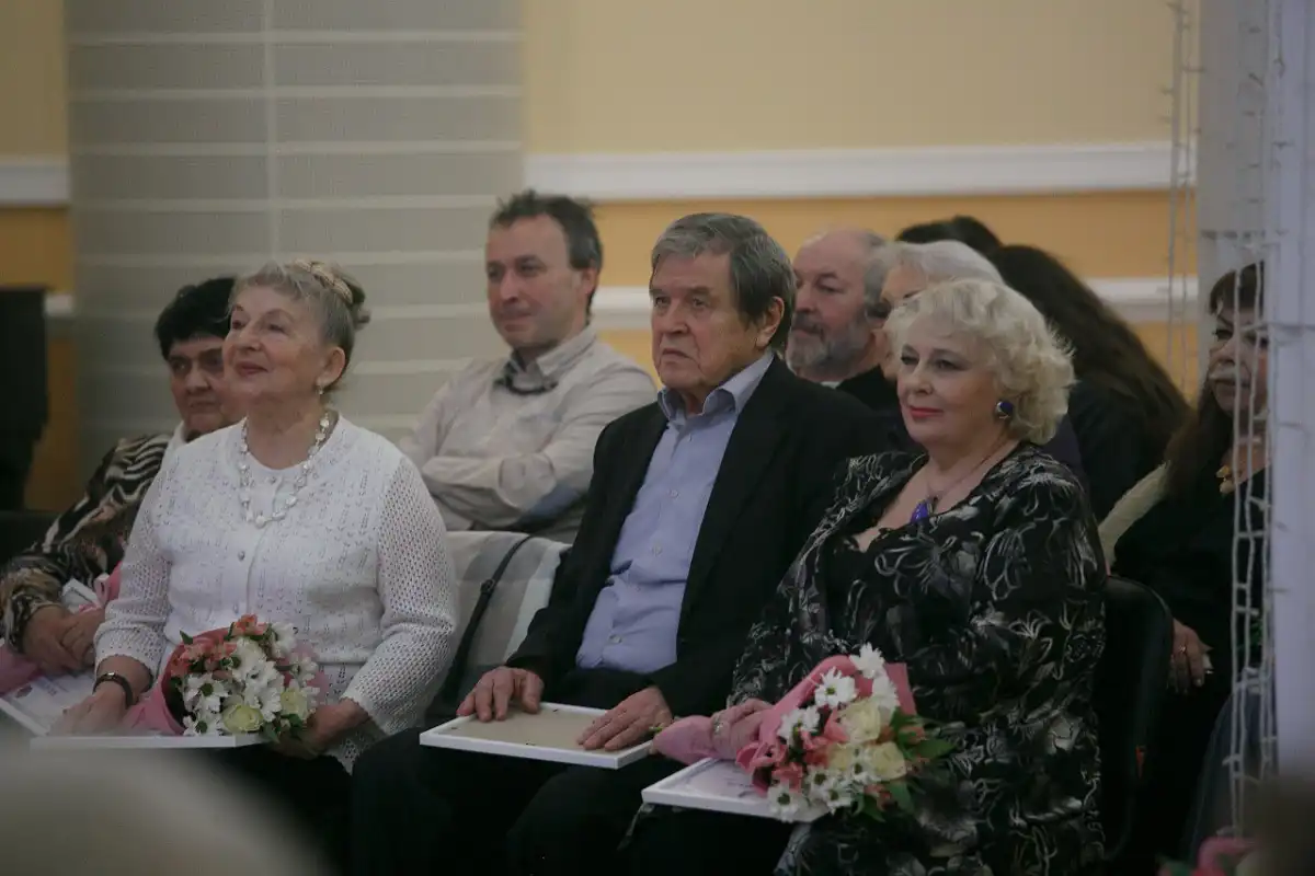 Празднование Дня артиста 17 января теперь станет ежегодной традицией в России.