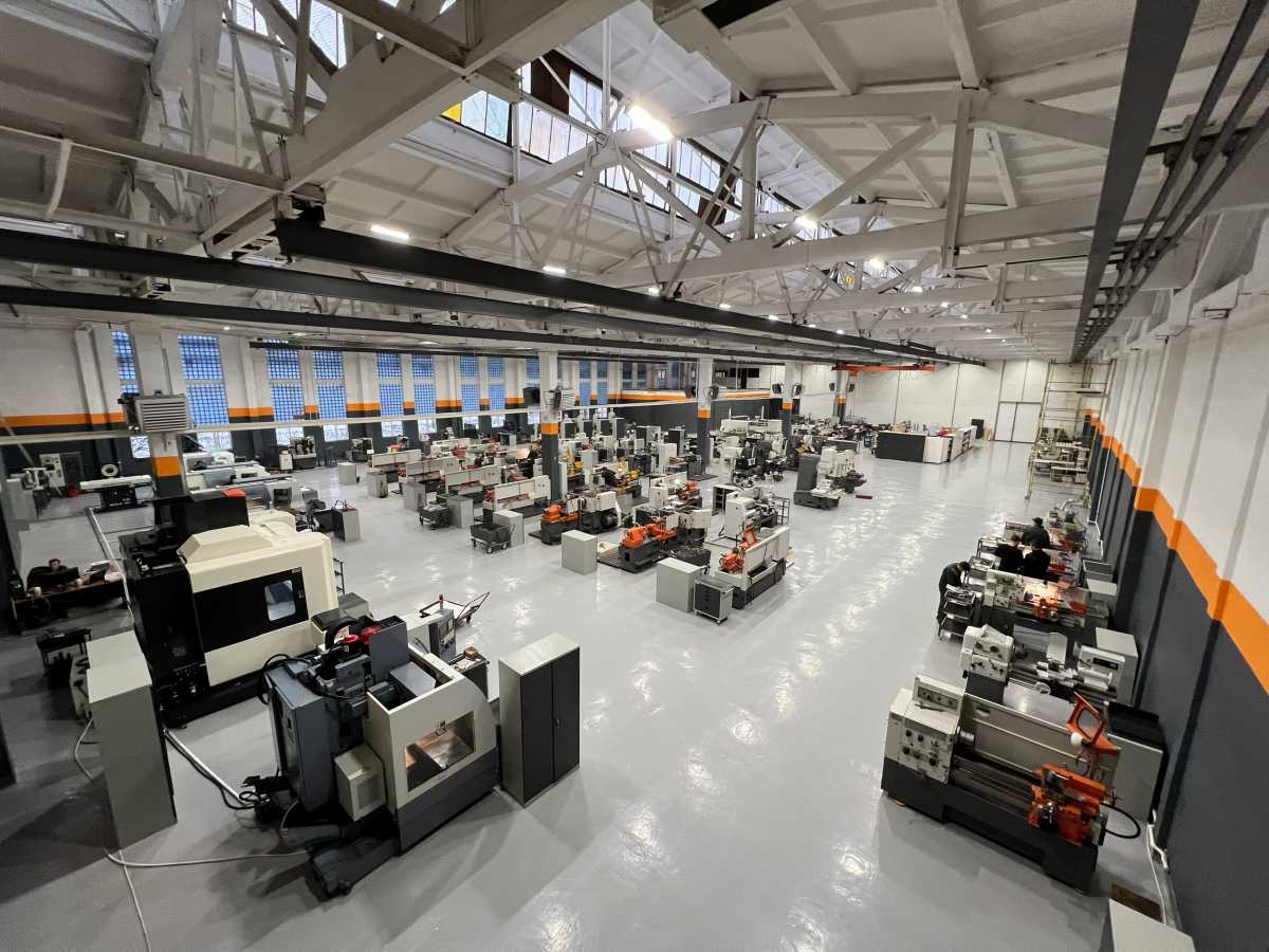 На предприятии провели масштабную модернизацию.