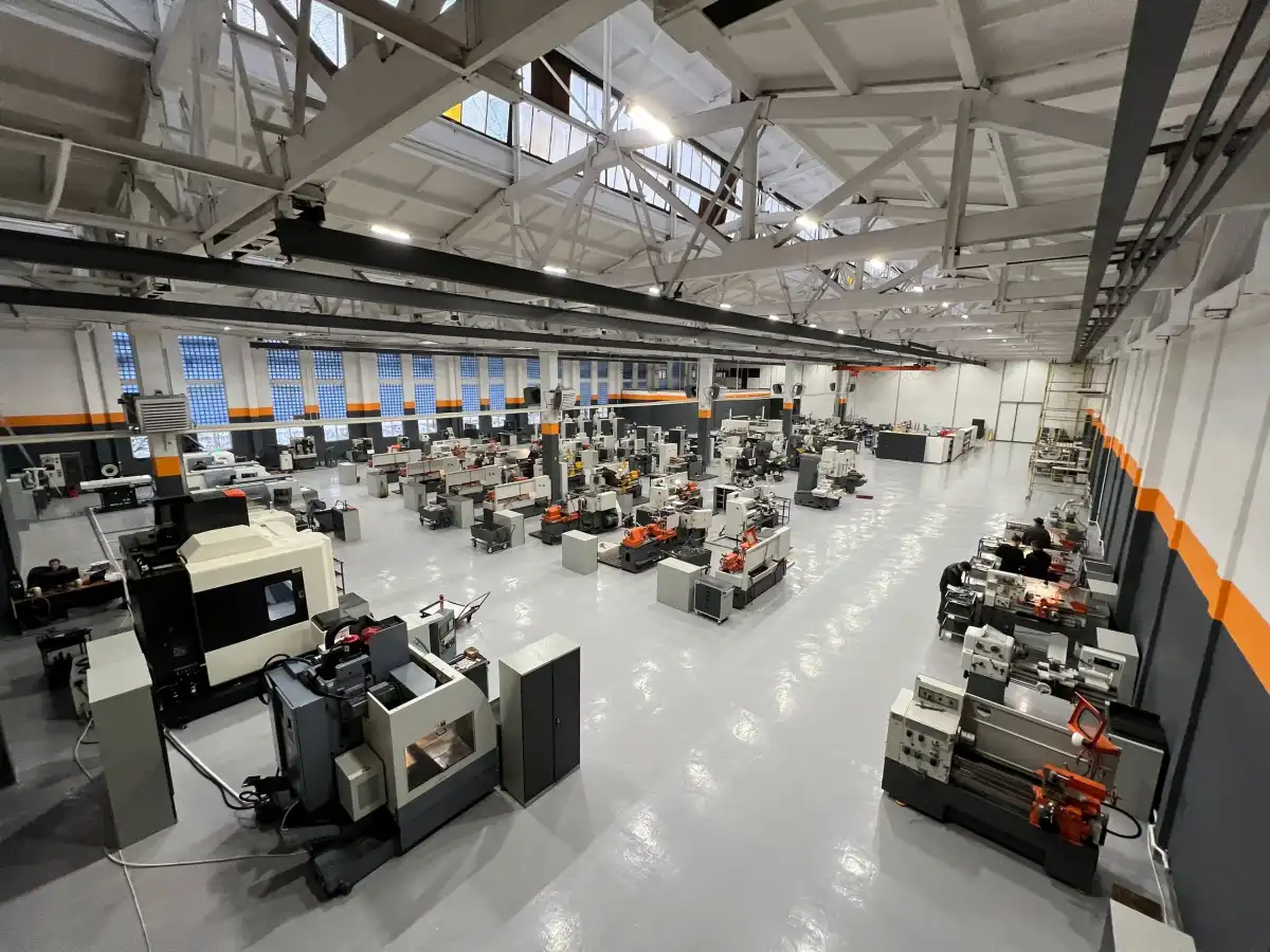 На предприятии провели масштабную модернизацию.