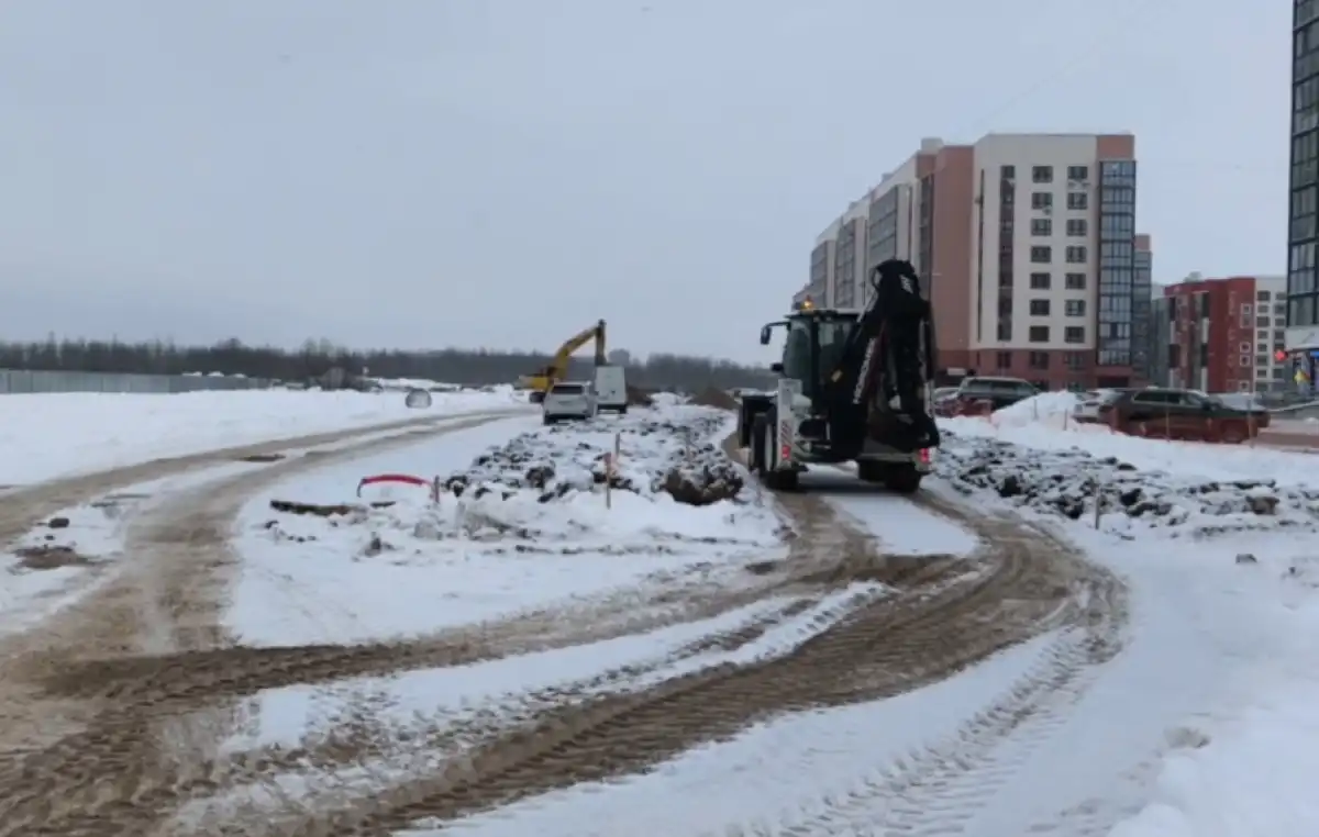 Строительство продолжения улицы Большой Московской планируется завершить к 1 сентября 2026 года.