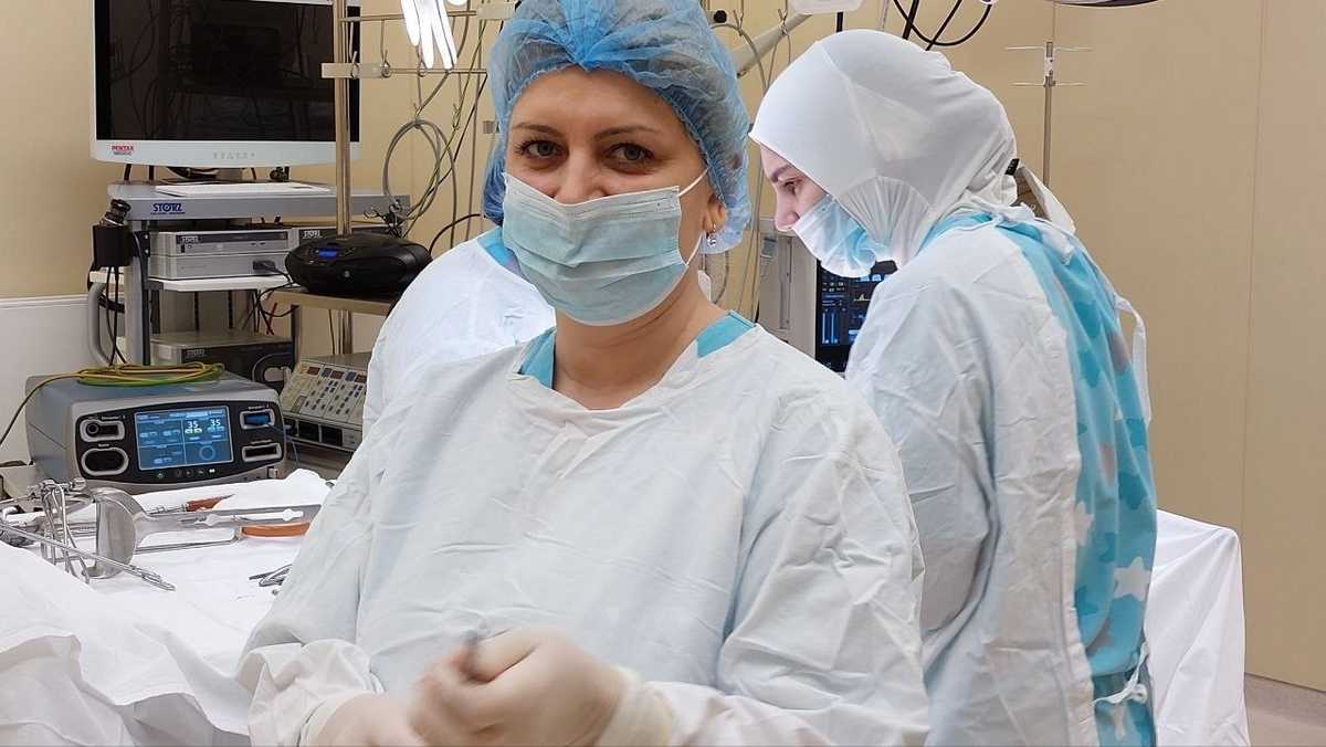 Медики говорят, что от публикаций об их работе и добрых отзывов пациентов у них вырастают крылья.