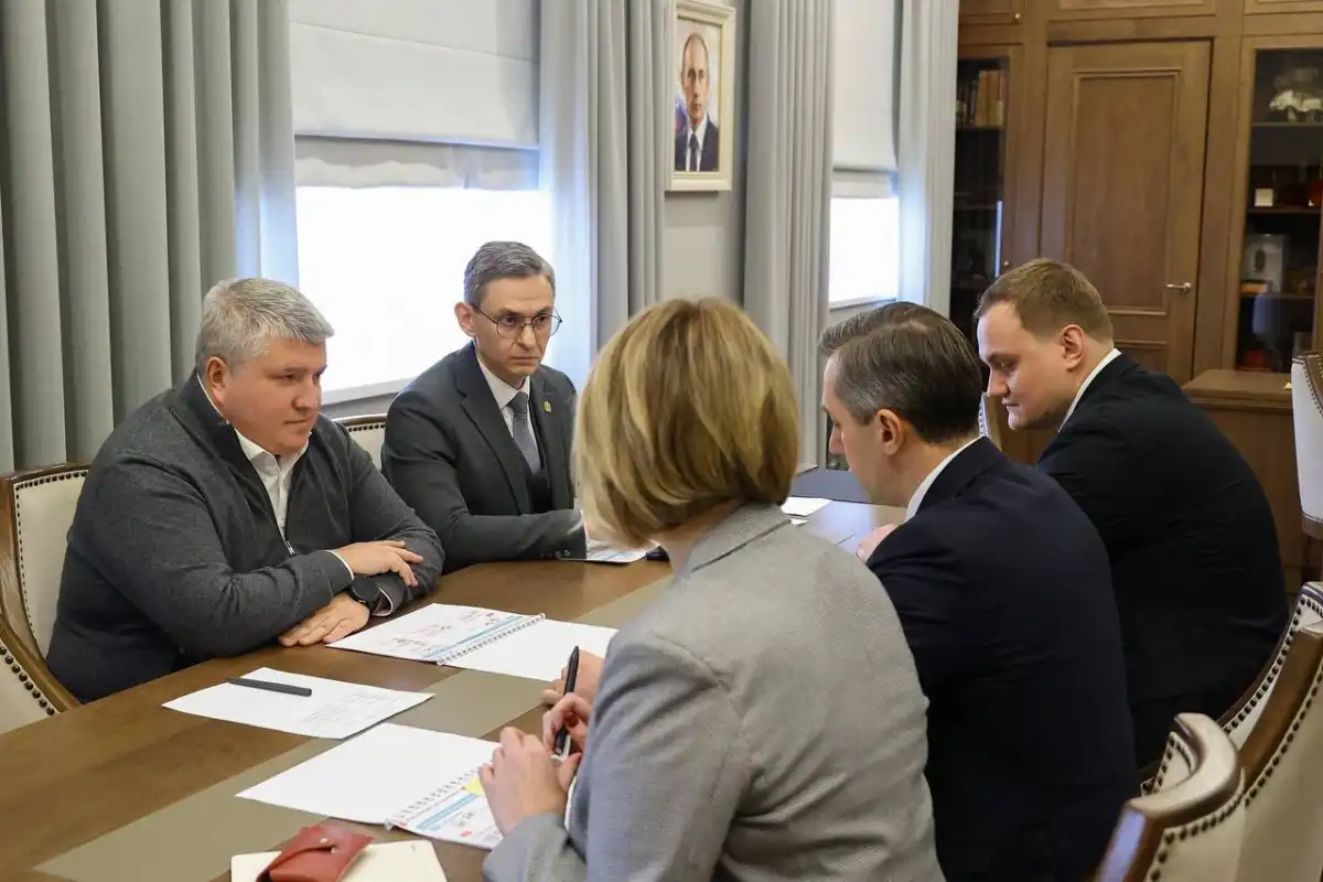 Александр Дронов отметил, что Важно, чтобы стабильный домашний интернет даёт возможность учиться и работать даже в периоды временных ограничений мобильной связи.