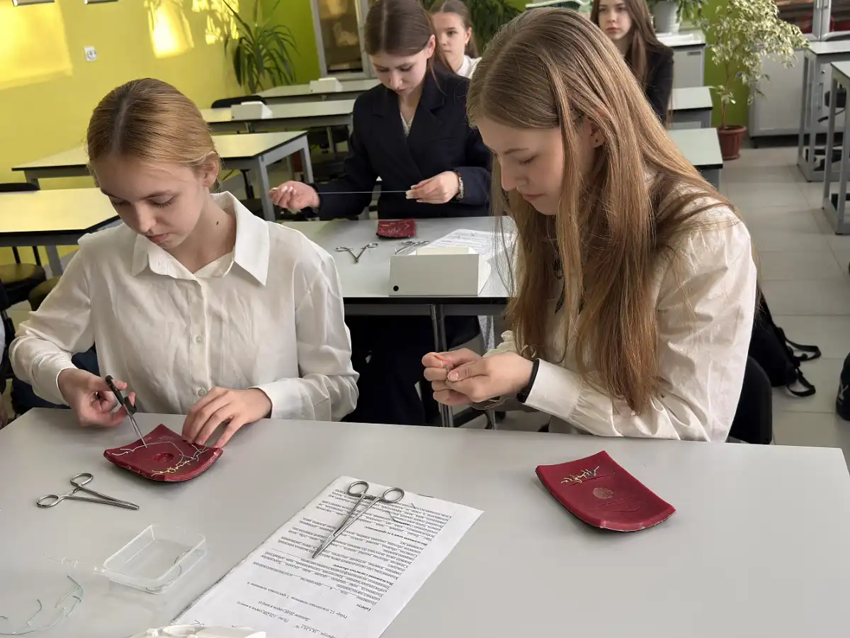 В агрокласс приобрели оборудование и приборы для лабораторных исследований.