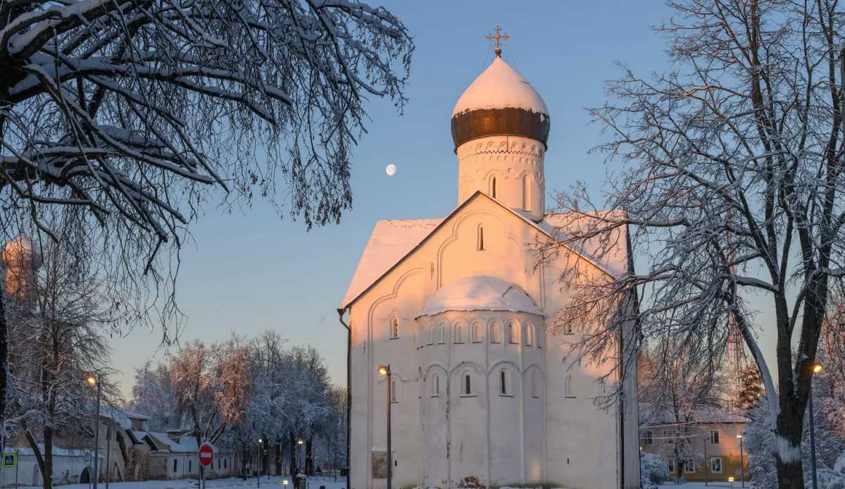 Ближайшей ночью мороз в Новгородсуой области может составить от -22 до -27 градусов.