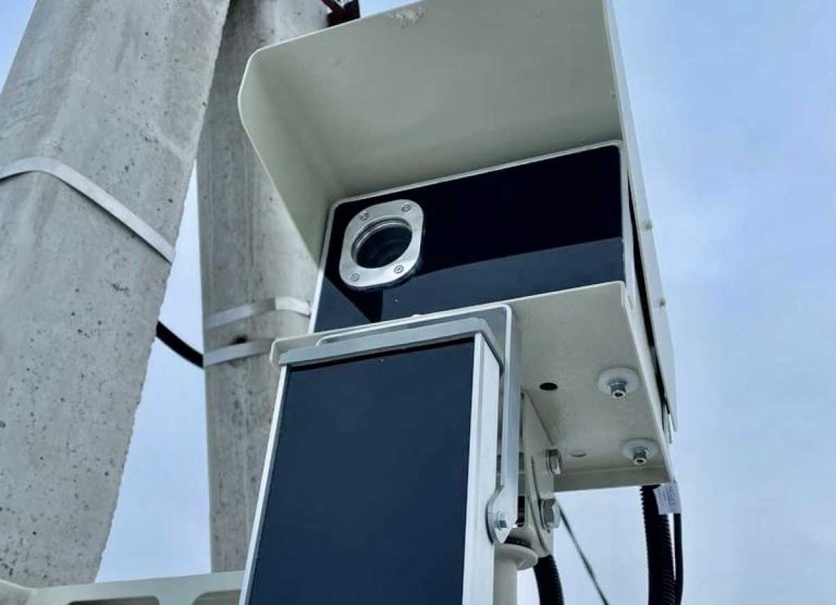 Александр Дронов поручил усилить разъяснительную работу о правилах дорожного движения в регионе.