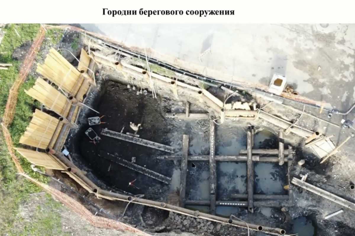 Датировать постройку удалось благодаря дендрохронологическому анализу древесины.