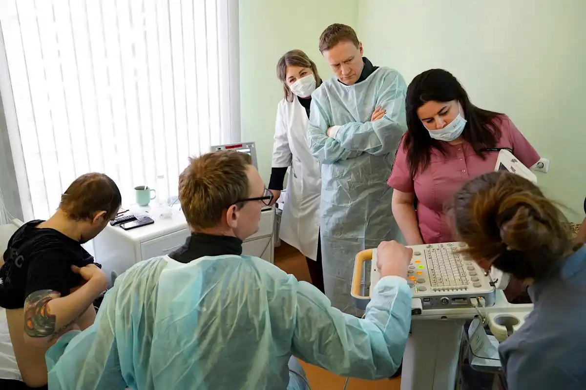 Антон Павлов чувствует себя хорошо и очень благодарен медикам, которые спасли ему жизнь.