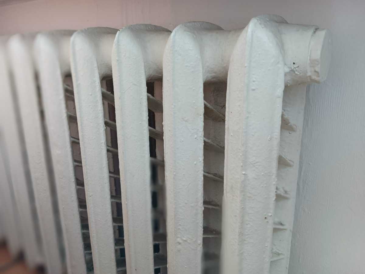 В областной жилинспекции сообщили, что управляющие компании никогда не производят прямые возвраты переплаты за отопление.