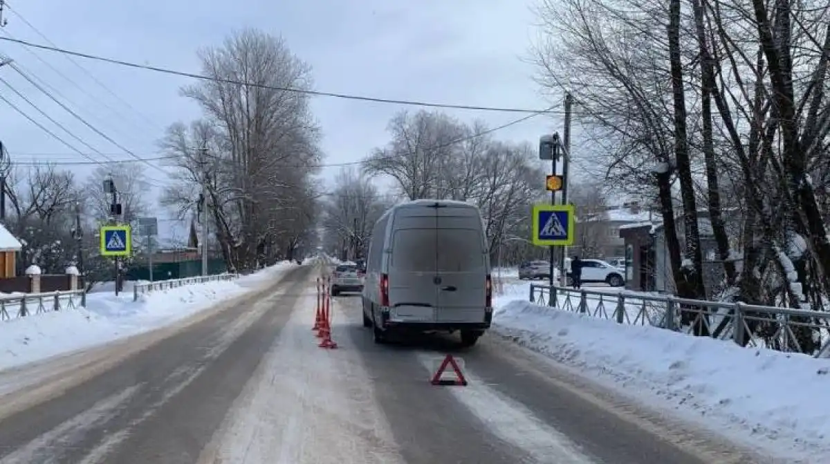 Пенсионерке оказали помощь медики.