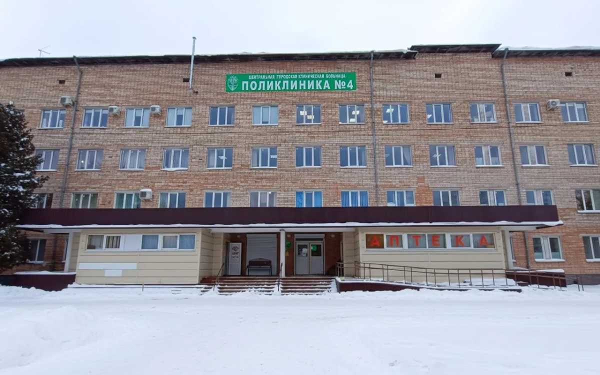 Адреса и графики приёма будут размещены на информационных стендах в поликлинике №4.