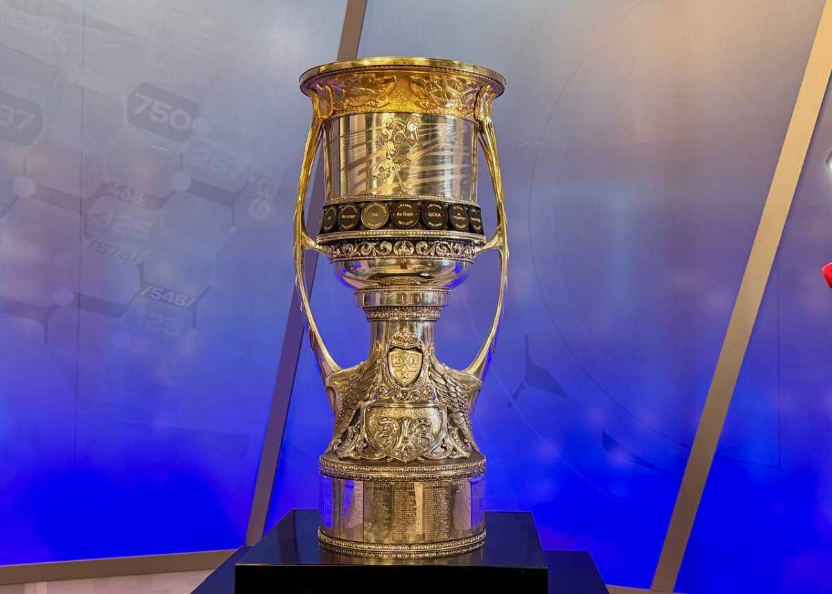 В феврале Кубок Гагарина посетит северные регионы России.