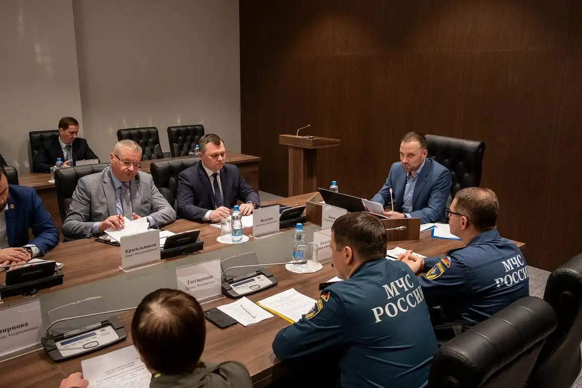 Заседание провёл провел заместитель губернатора – руководитель администрации губернатора Новгородской области Андрей Данилов.