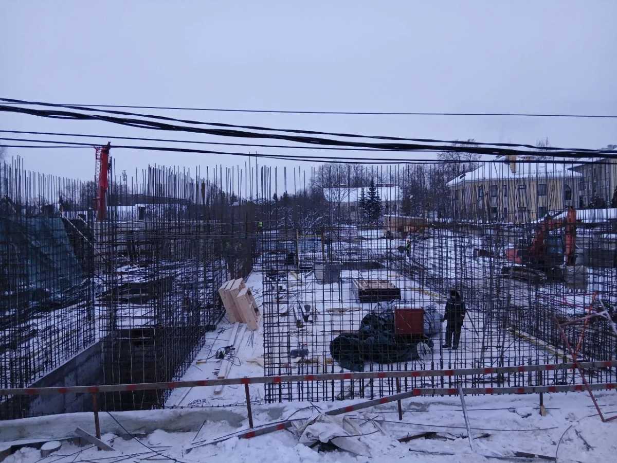 Музейный центр площадью 6,2 тысячи квадратных метров будет расположен в историческом центре Великого Новгорода – на территории Троицкого раскопа.