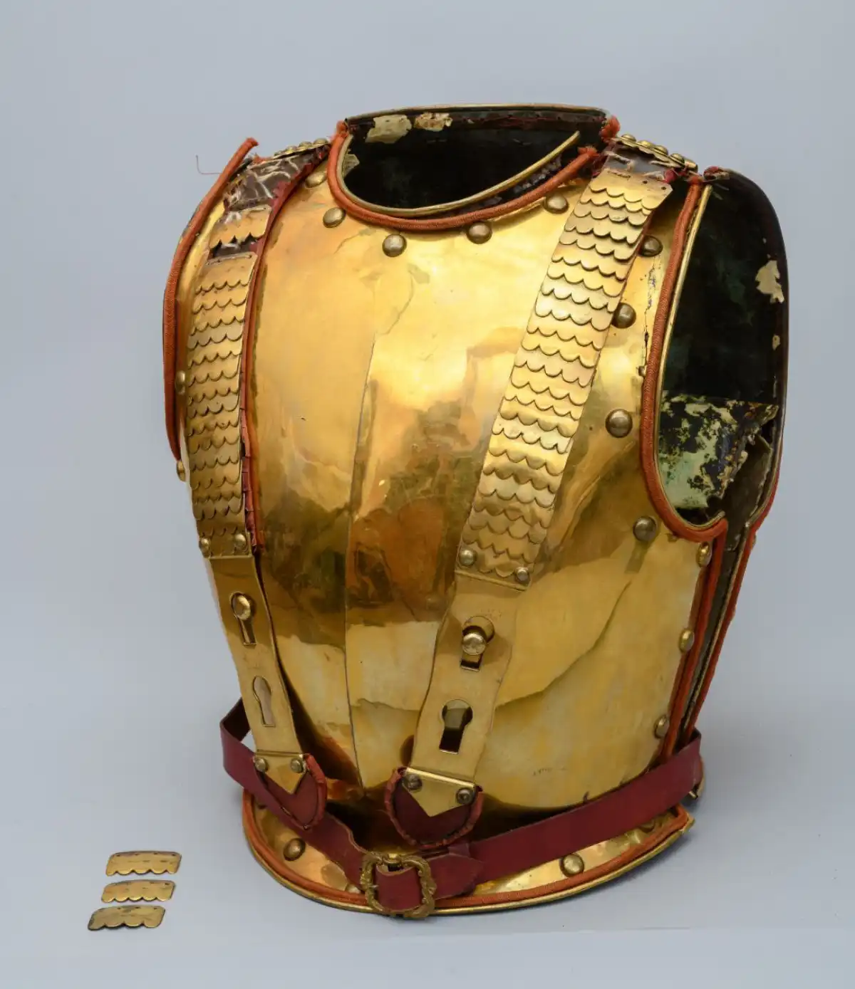 Поступившая кираса дополнит собрание, позволив представить историю Лейб-гвардии Конного полка через подлинный предмет парадного строя.