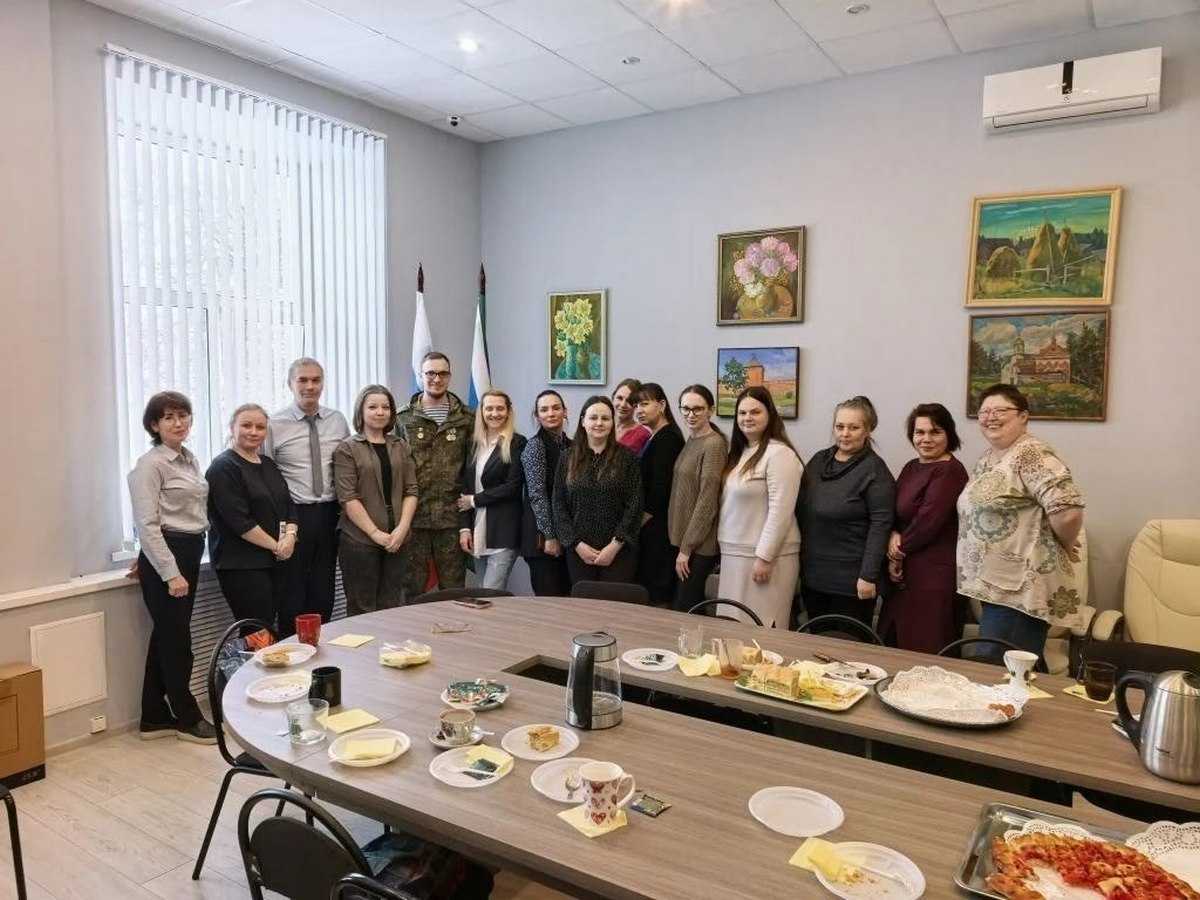 Встреча прошла в дружеской атмосфере.