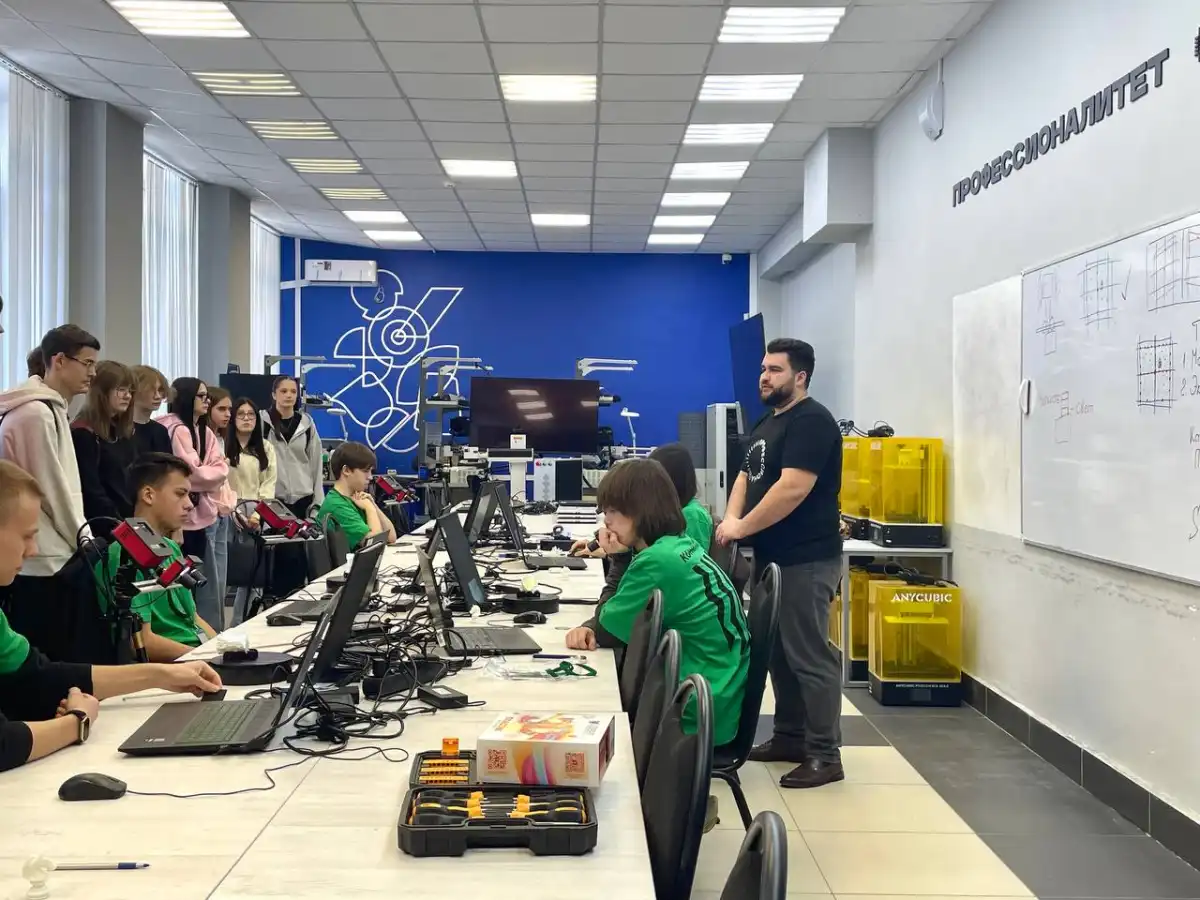 Соревнования проходят на площадках 21 учреждения СПО Новгородской области.