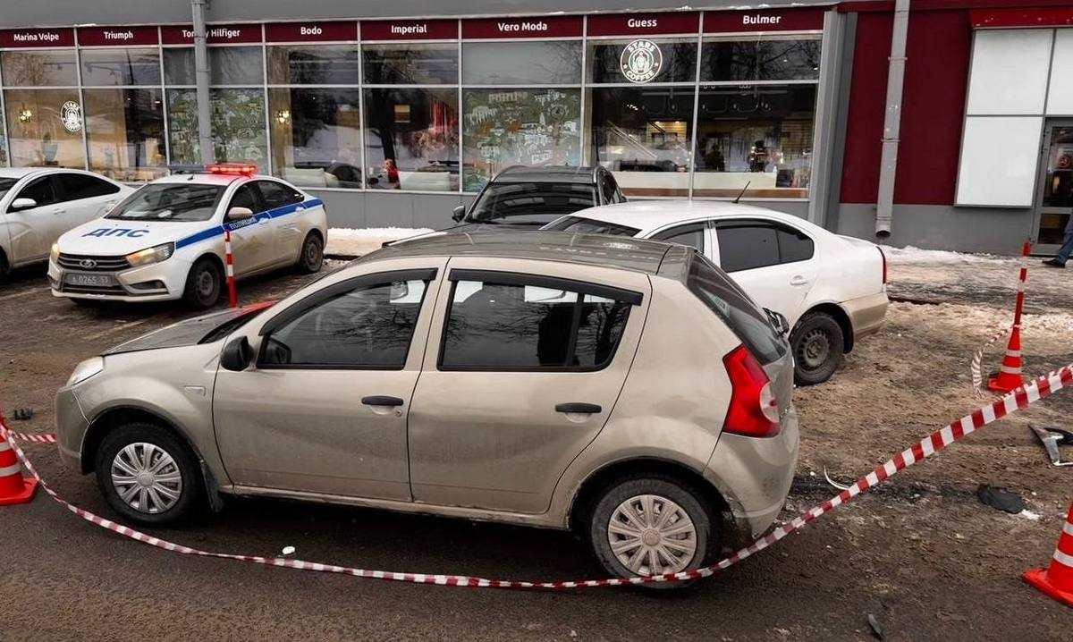 Пассажирка «Рено» получила черепно-мозговую травму.