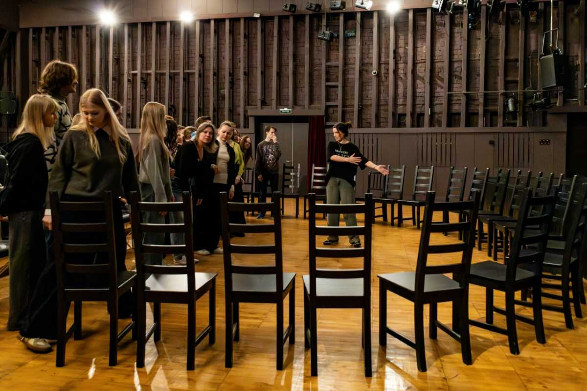 В этом году театр получил более 50 анкет волонтёров, в том числе от студентов НовГУ.