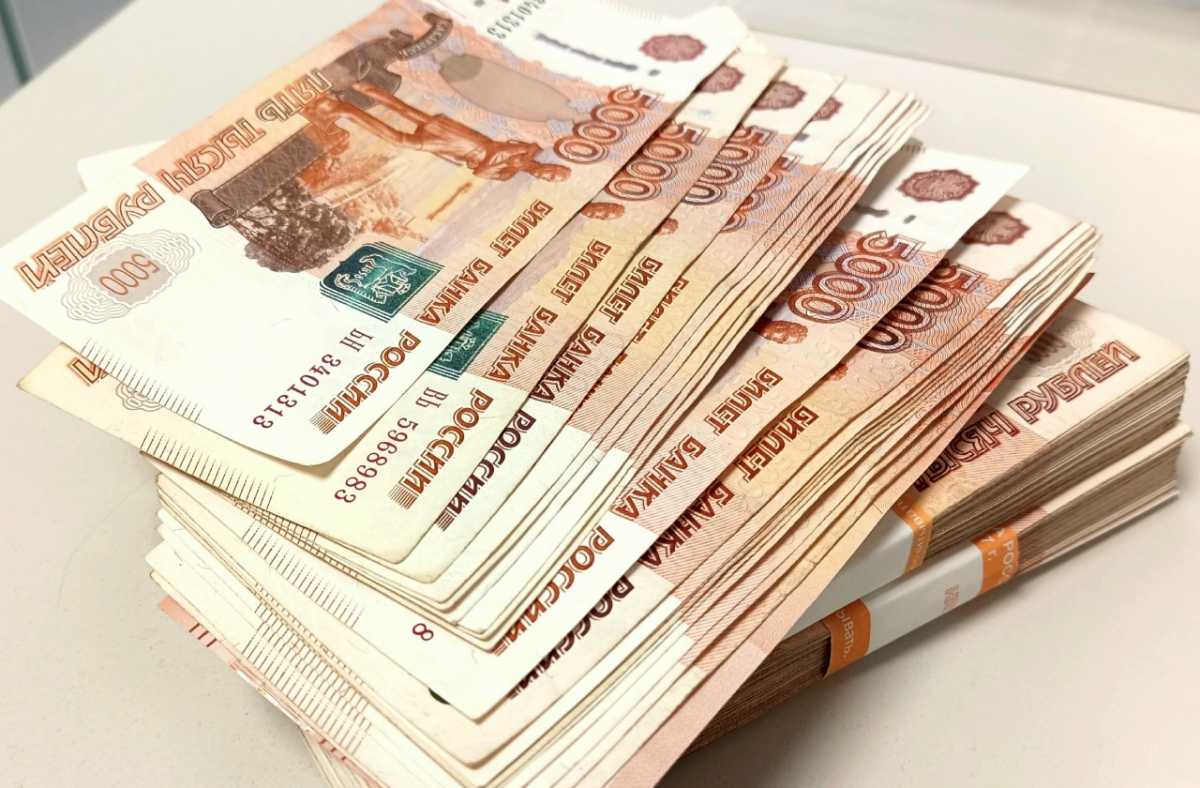 Пенсии и детские пособия через почтовые отделения начнут выплачиваться с 5 марта о графику работы почты.