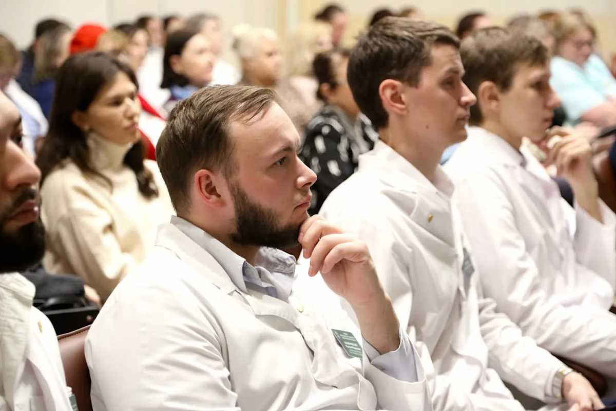 В Центральной городской клинической больнице Великого Новгорода подвели итоги работы за 2025 год.