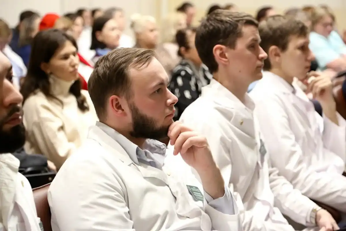 В Центральной городской клинической больнице Великого Новгорода подвели итоги работы за 2025 год.