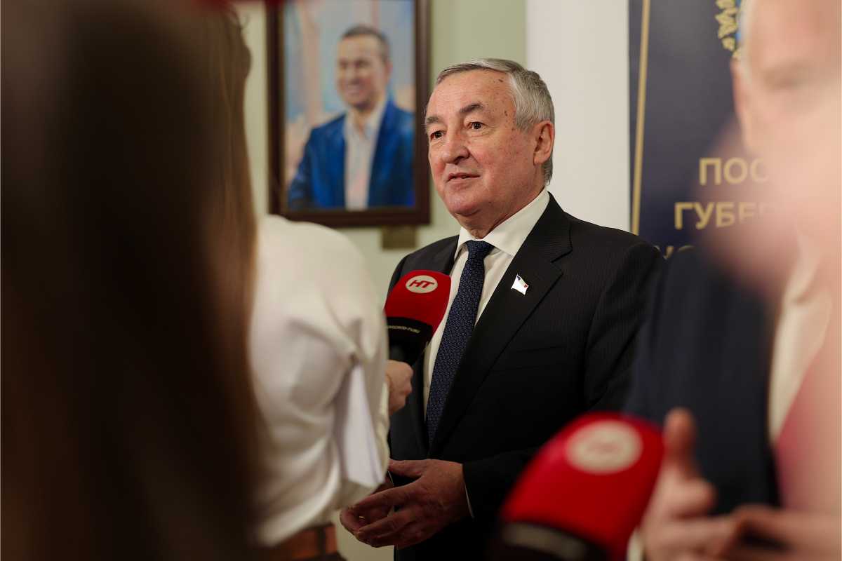 Юрий Бобрышев сказал, что парламент поможет правительству области выполнять намеченные планы.