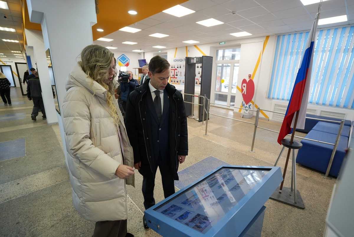 Илья Крашенинников отметил, что каждый студент во время учёбы получает реальный опыт и навыки.