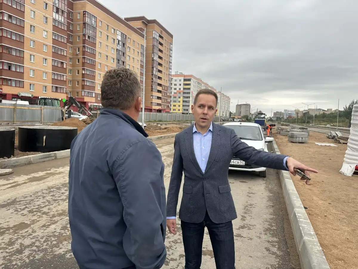 Максим Глинский является участником проекта «СВОи герои 53».