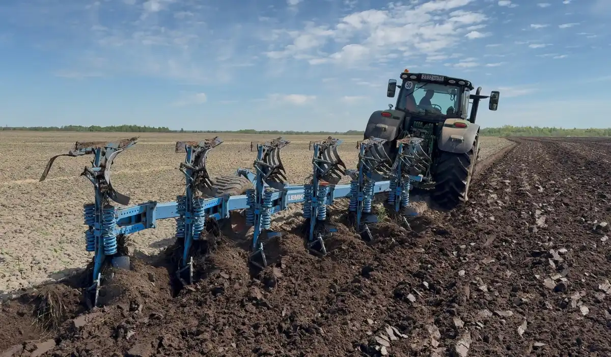 На средства гранта «Агромотиватор» можно будет приобрести технику, скот, птицу, рыбопосадочный материал, семена.