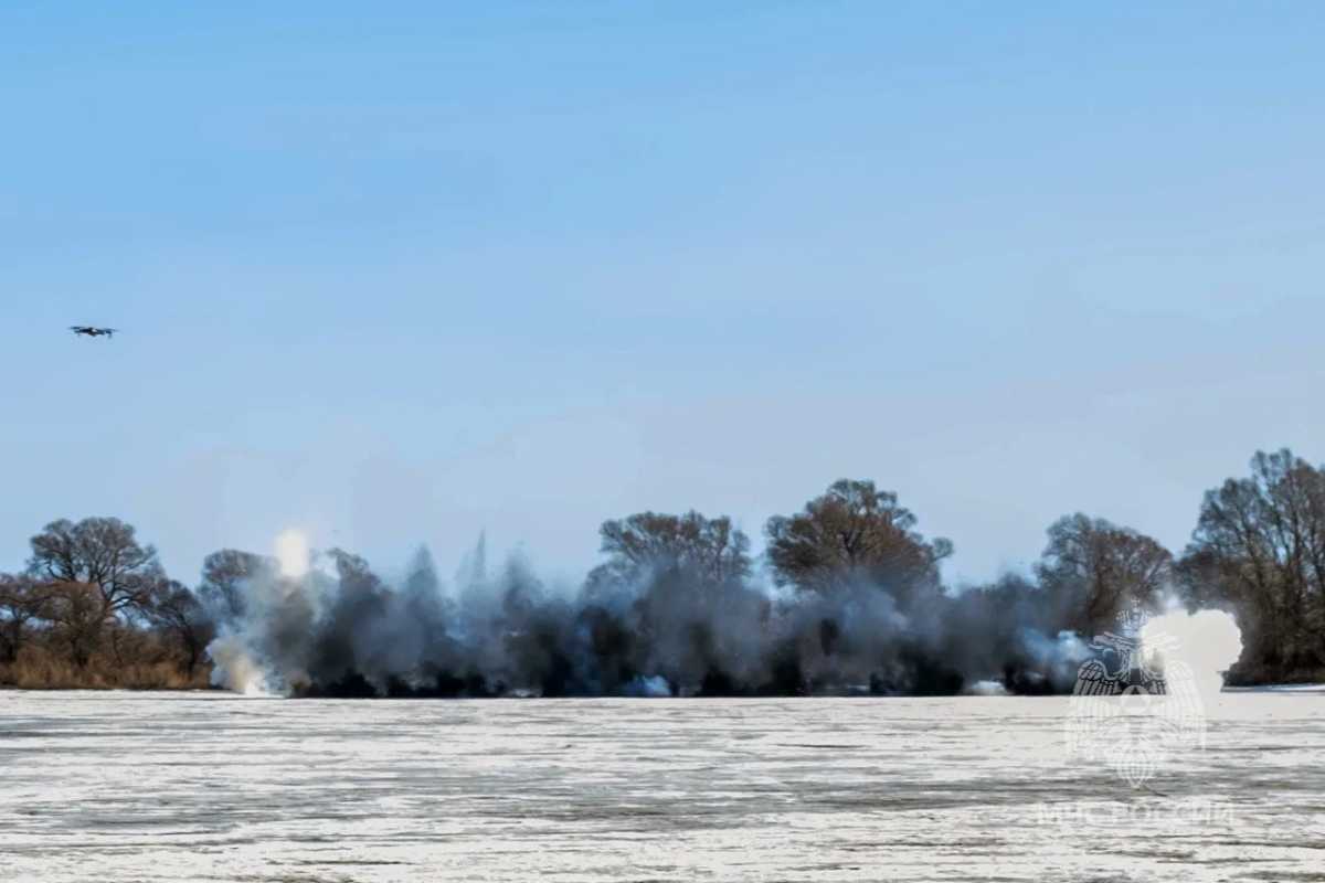 Заряды имели различную мощность и устанавливались на разной глубине.