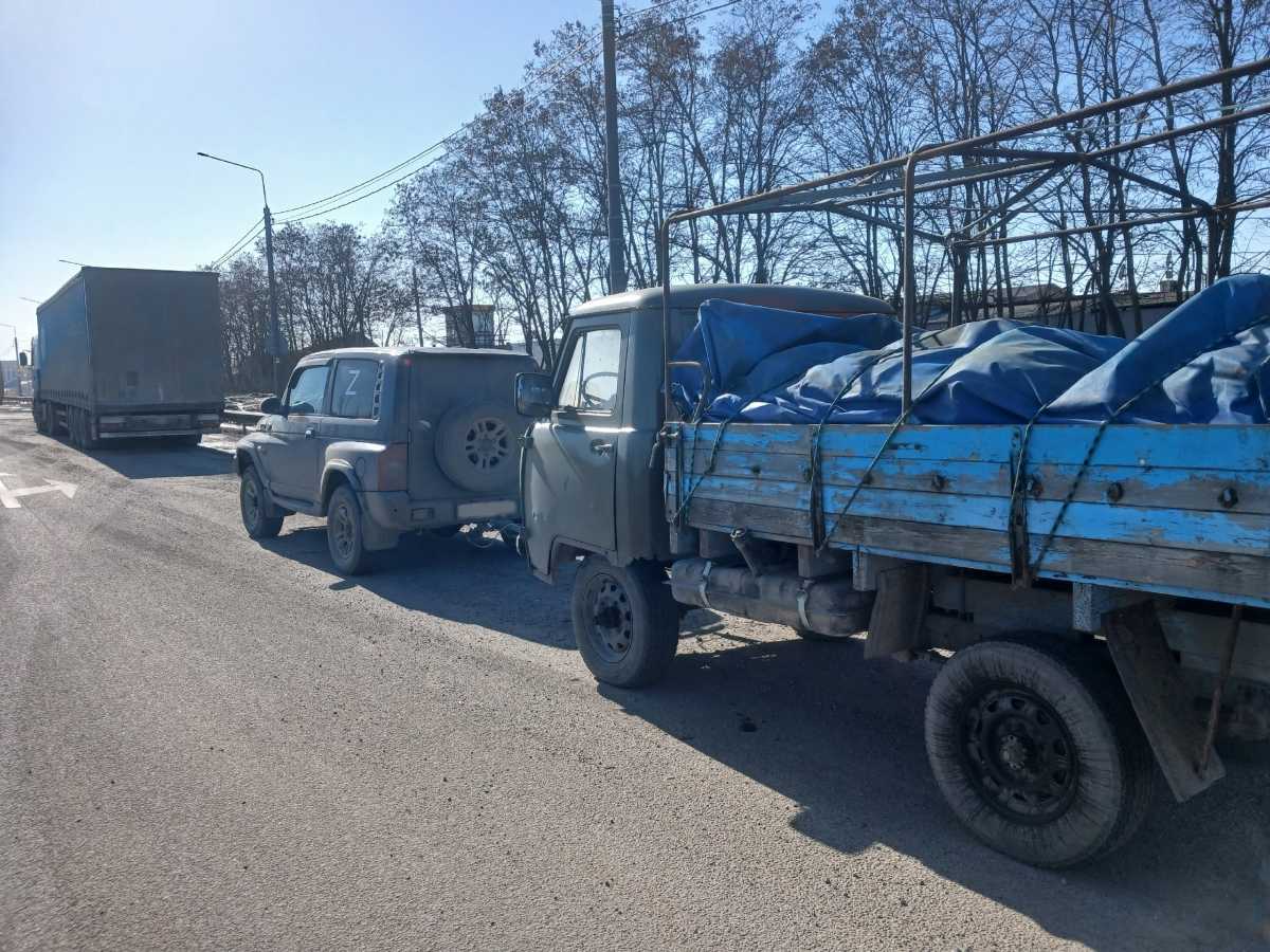 По просьбе артиллеристов в зону СВО был доставлен автомобиль «УАЗ», купленный пестовчанином Романом Садовниковым.