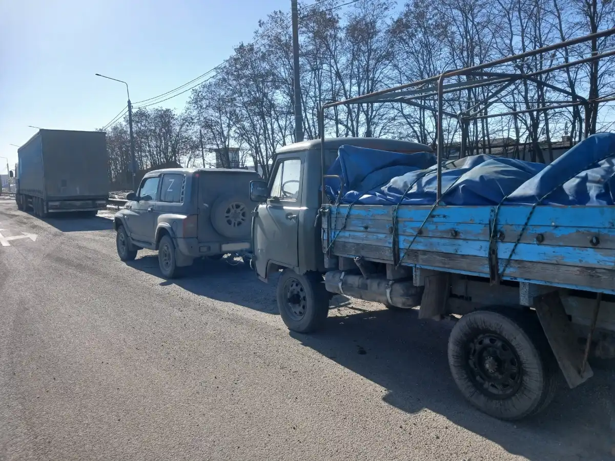 По просьбе артиллеристов в зону СВО был доставлен автомобиль «УАЗ», купленный пестовчанином Романом Садовниковым.