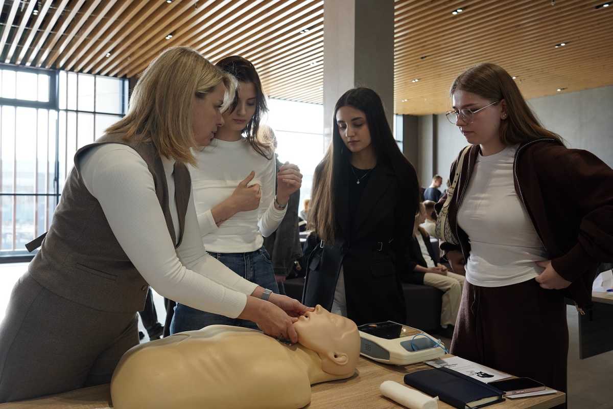 В Новгородском университете учатся около 4 тысяч будущих медиков