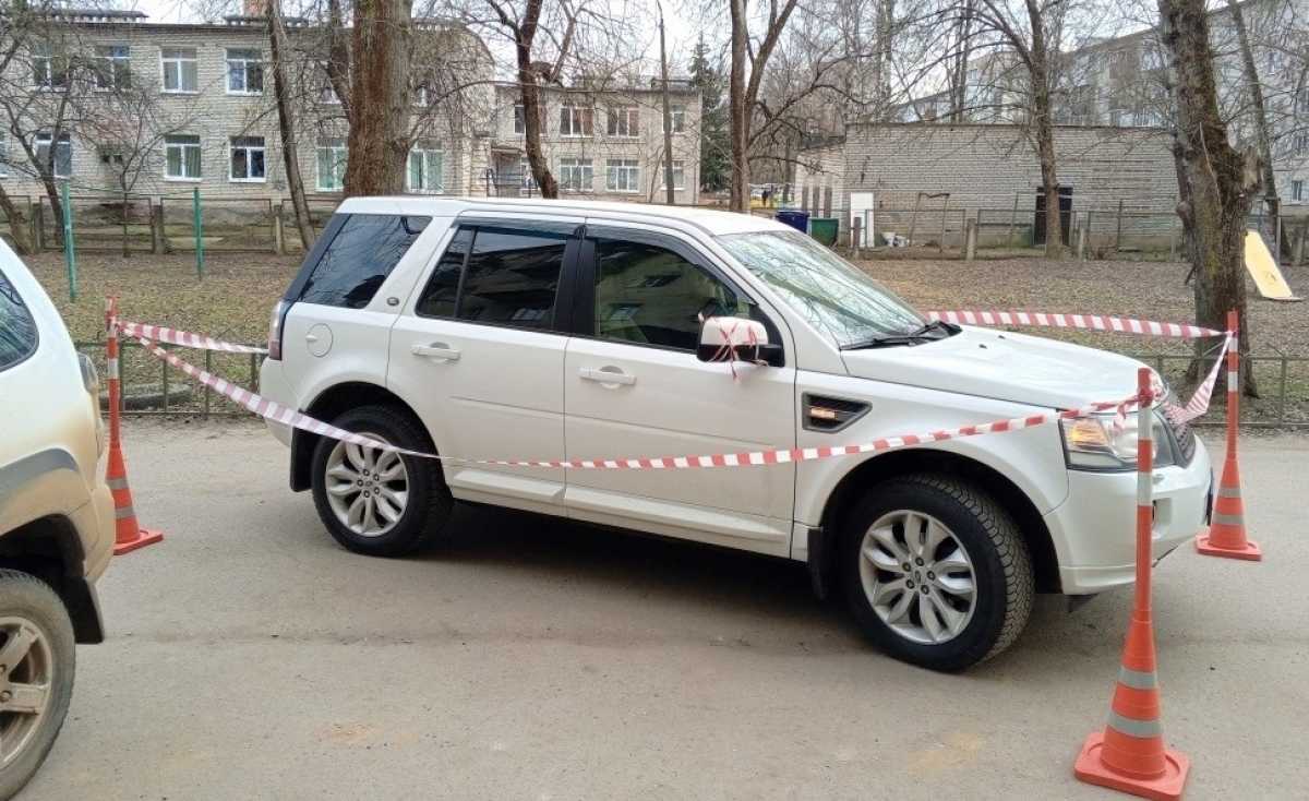 Подростка с телесными повреждениями доставили в Областную детскую клиническую больницу.