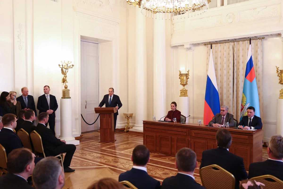 Обучение завершили уже более 60 человек.