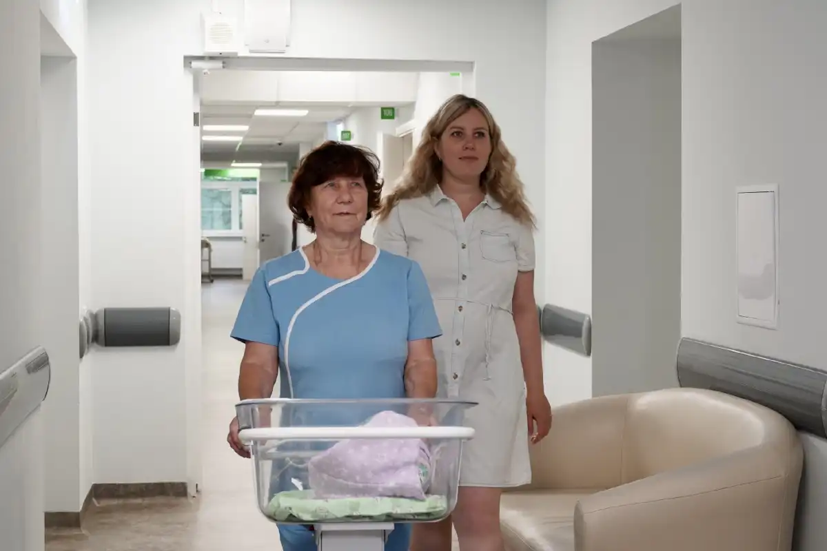 В перинатальном центре отменили обязательный масочный режим.