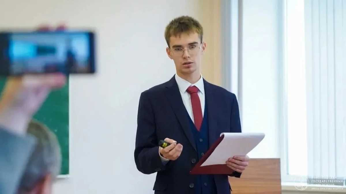 Кирилл Тимофеев направил грант на создание видеокурса «Наука – это для меня».