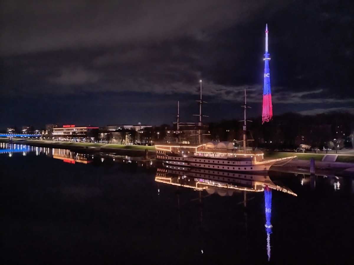 День единения народов Беларуси и России отмечают с 1996 года.